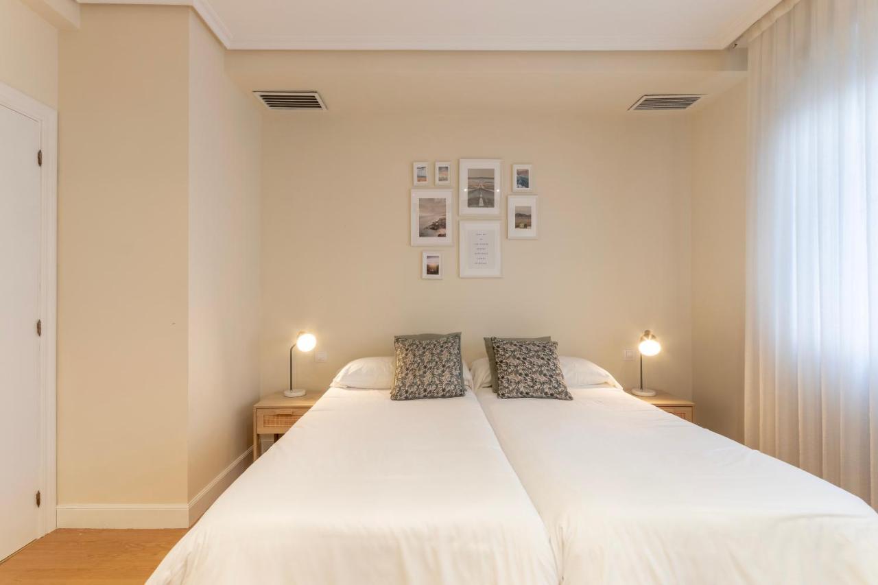 Akomodat En Apartamento En El Centro De Bilbao Con Parking المظهر الخارجي الصورة